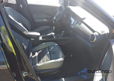 2021 Nissan Kicks Sr Xtronic Cvt from USA, damaged, VIN 3N1CP5DV7ML527816